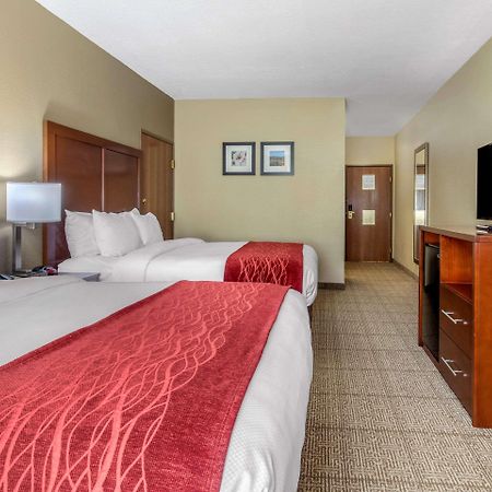 Comfort Inn & Suites McComb Esterno foto