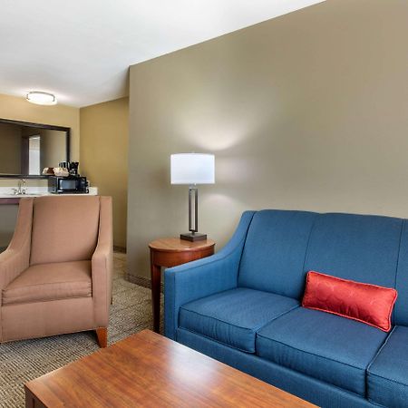 Comfort Inn & Suites McComb Esterno foto