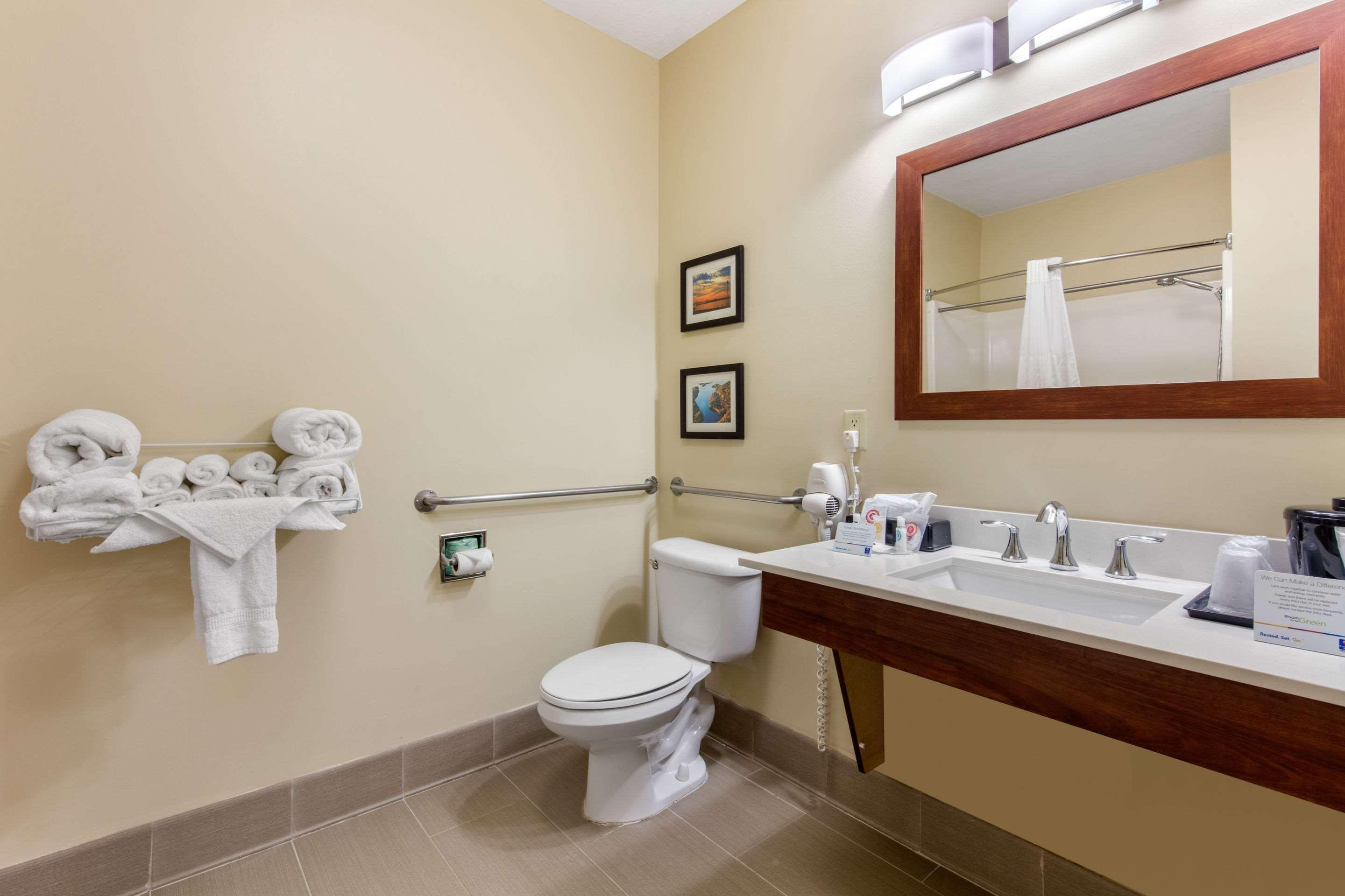 Comfort Inn & Suites McComb Esterno foto