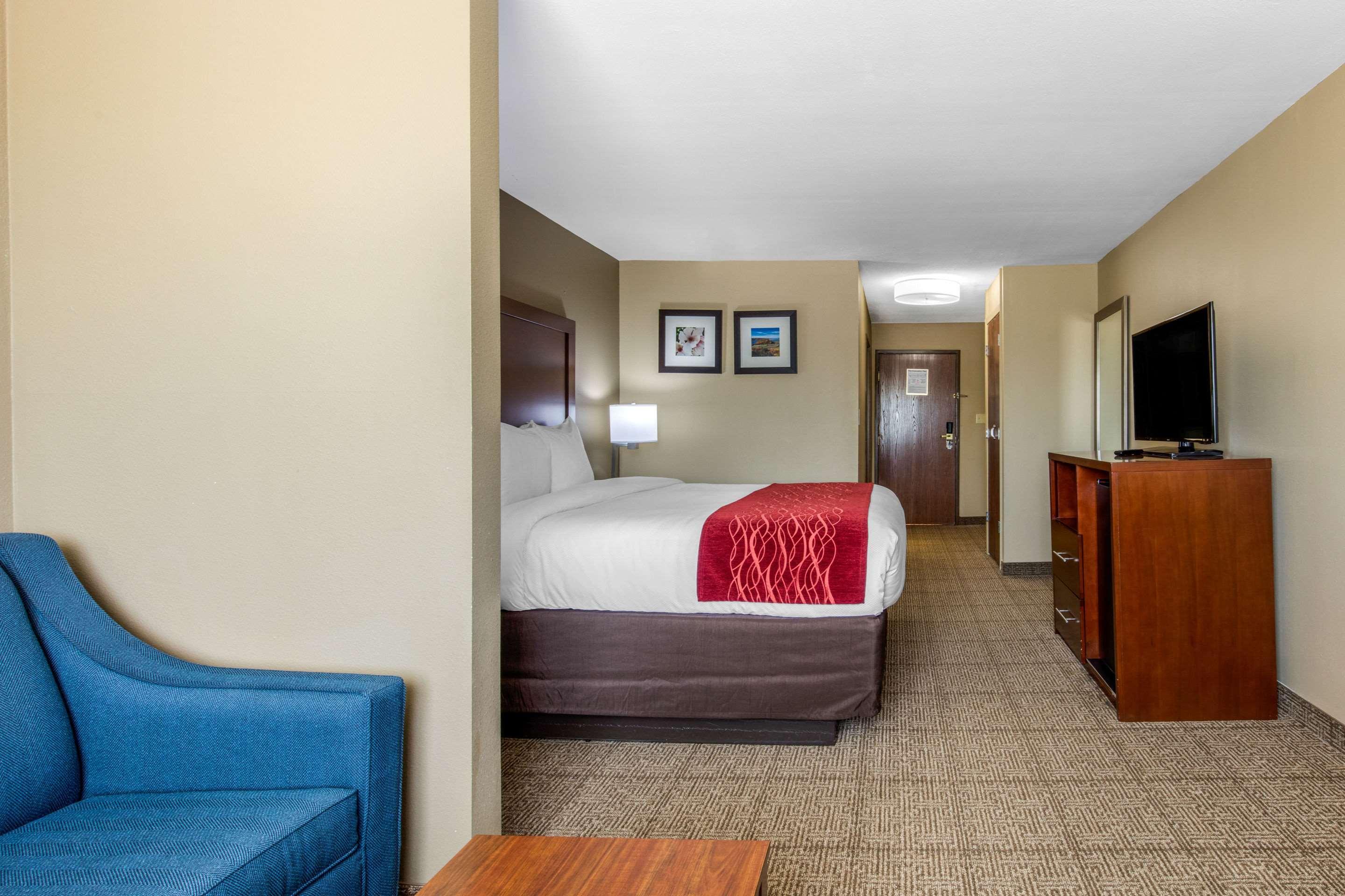 Comfort Inn & Suites McComb Esterno foto