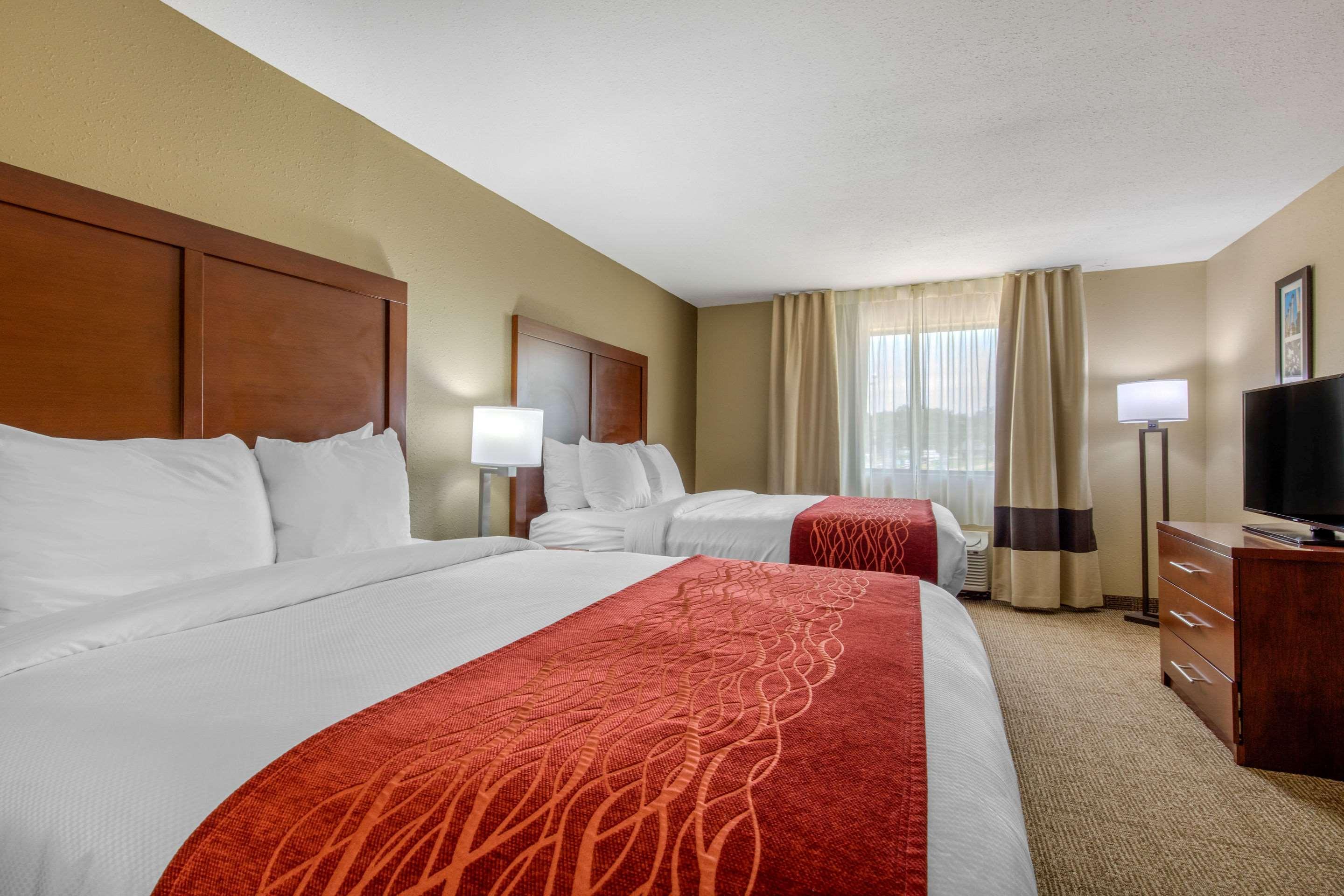 Comfort Inn & Suites McComb Esterno foto