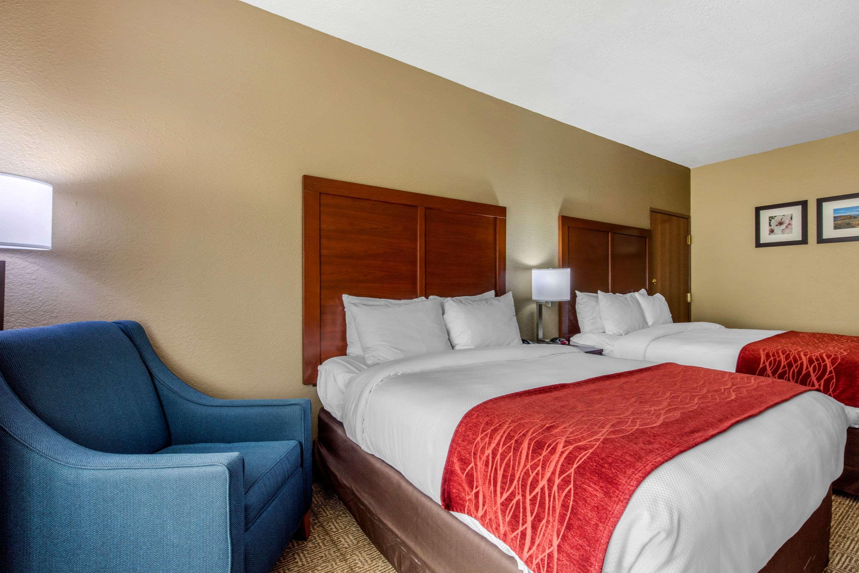 Comfort Inn & Suites McComb Esterno foto